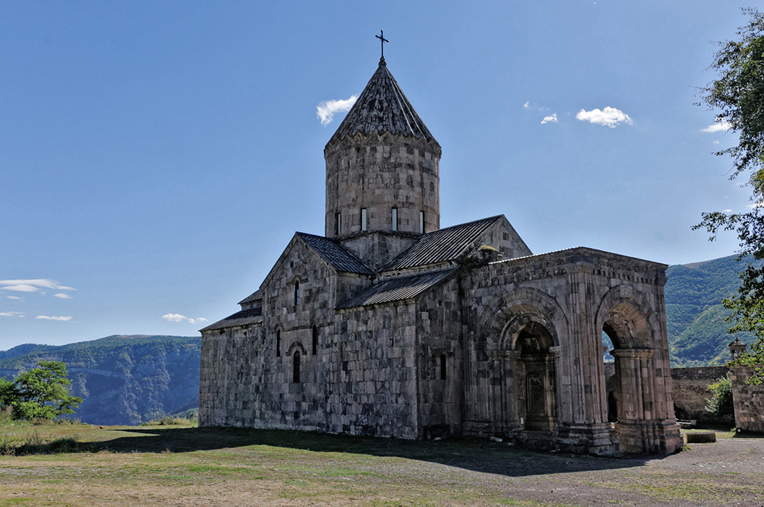 Nadine Borey - Monastre de Tatev