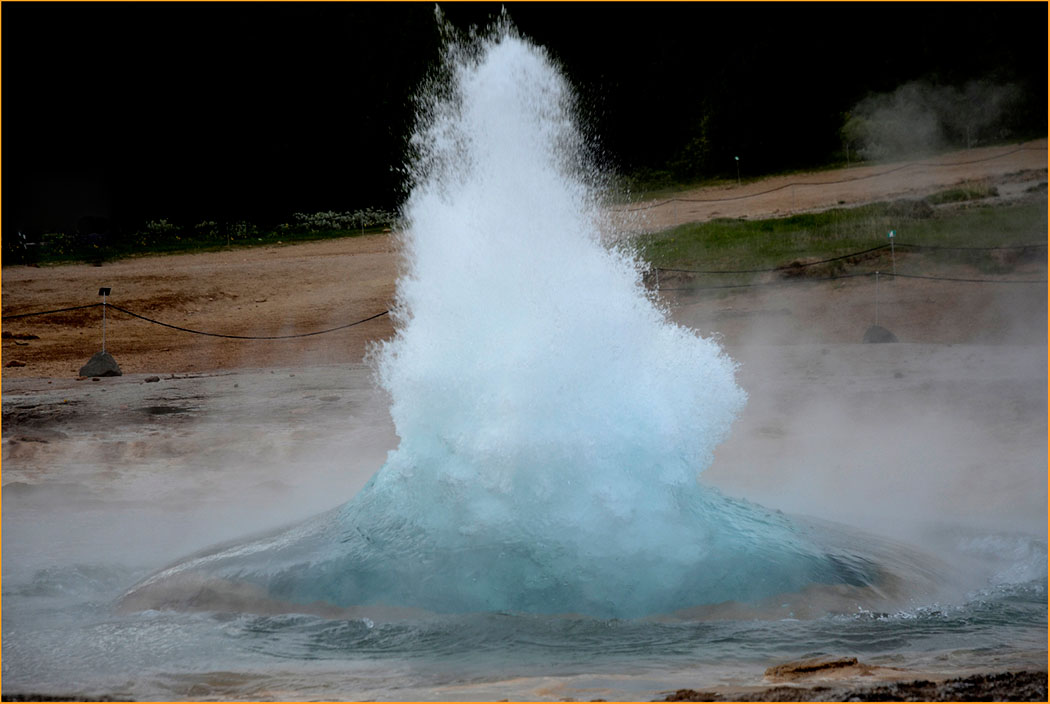 Jean-Pierre Hoinville - Geyser
