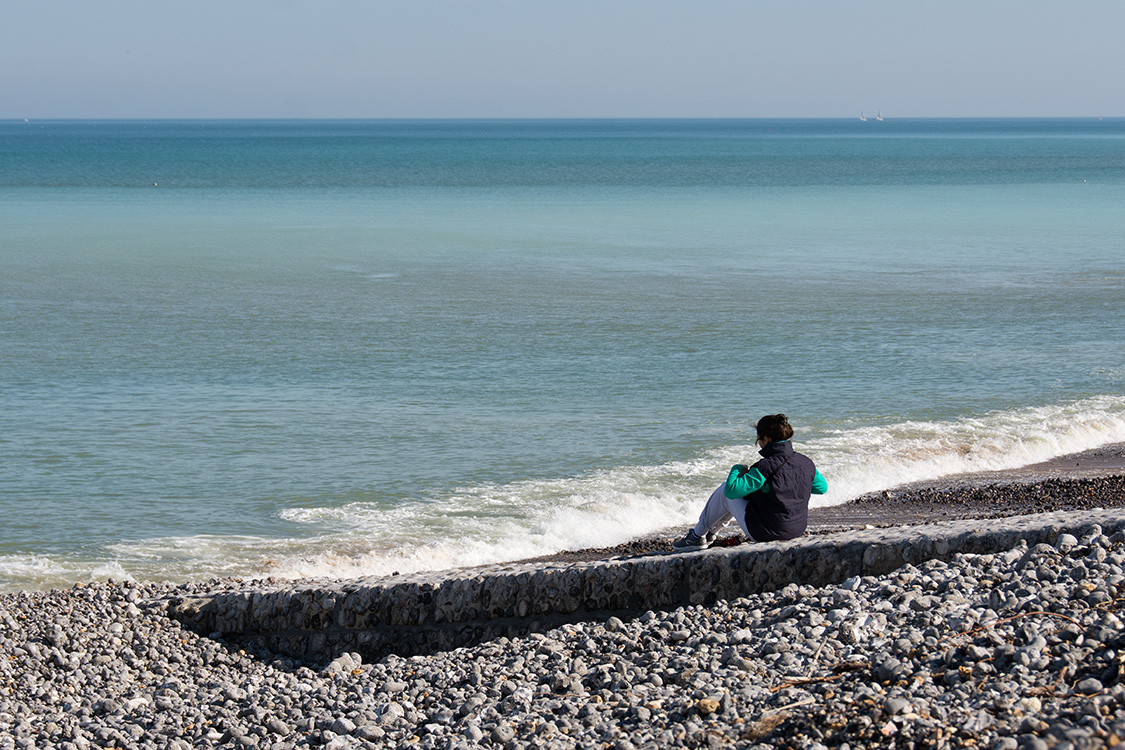 Marie-Madeleine Le Noach - En regardant la mer